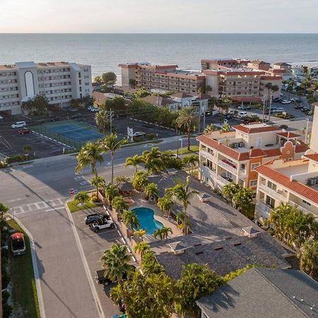 Walk To The Beach And Restaurants! - Coconut Villa'S Suite 2 St. Pete Beach Eksteriør bilde